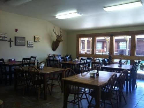 Hochatown Country Lodge Екстер'єр фото